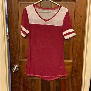 Maurice’s Heathered Baseball Style Tee